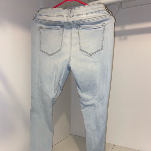 Light Ripped Skinny Jeans - Picture 2 of 2